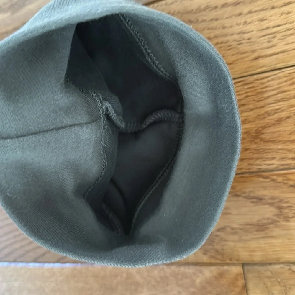 🤎🩶 ZUTANO & CHILDREN'S PLACE Baby Hat gray football 6 months hat EUC